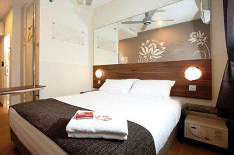 Tune - Danga Bay Johor Hotel 3*